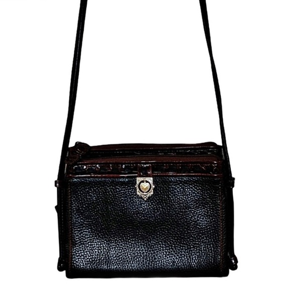Brighton Handbags - AUTHENTIC BRIGHTON COLLECTIBLES Crossbody Travel purse Organize Leather Hearts